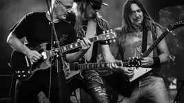 Guitarists-l.webp Guitarists-l.webp